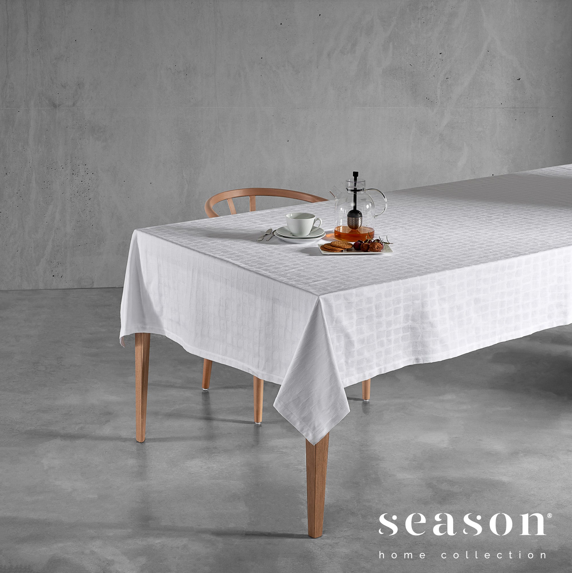 Toalha de Mesa Albit Branca