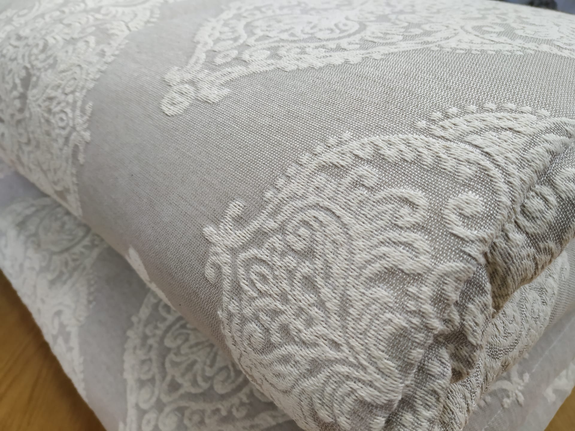 Edredom de Jacquard Brasão