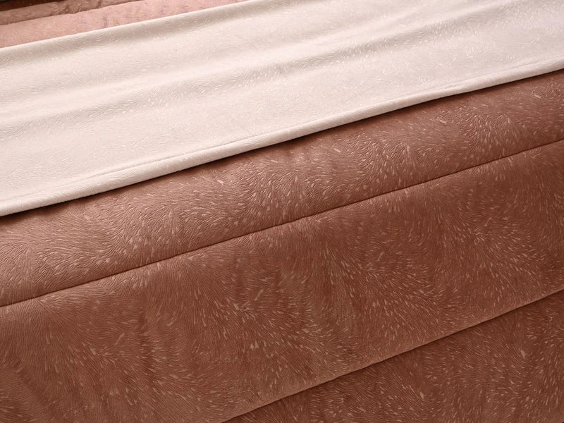 Almofadas / Cobre Pés Laser Rosa Claro - Larbonito