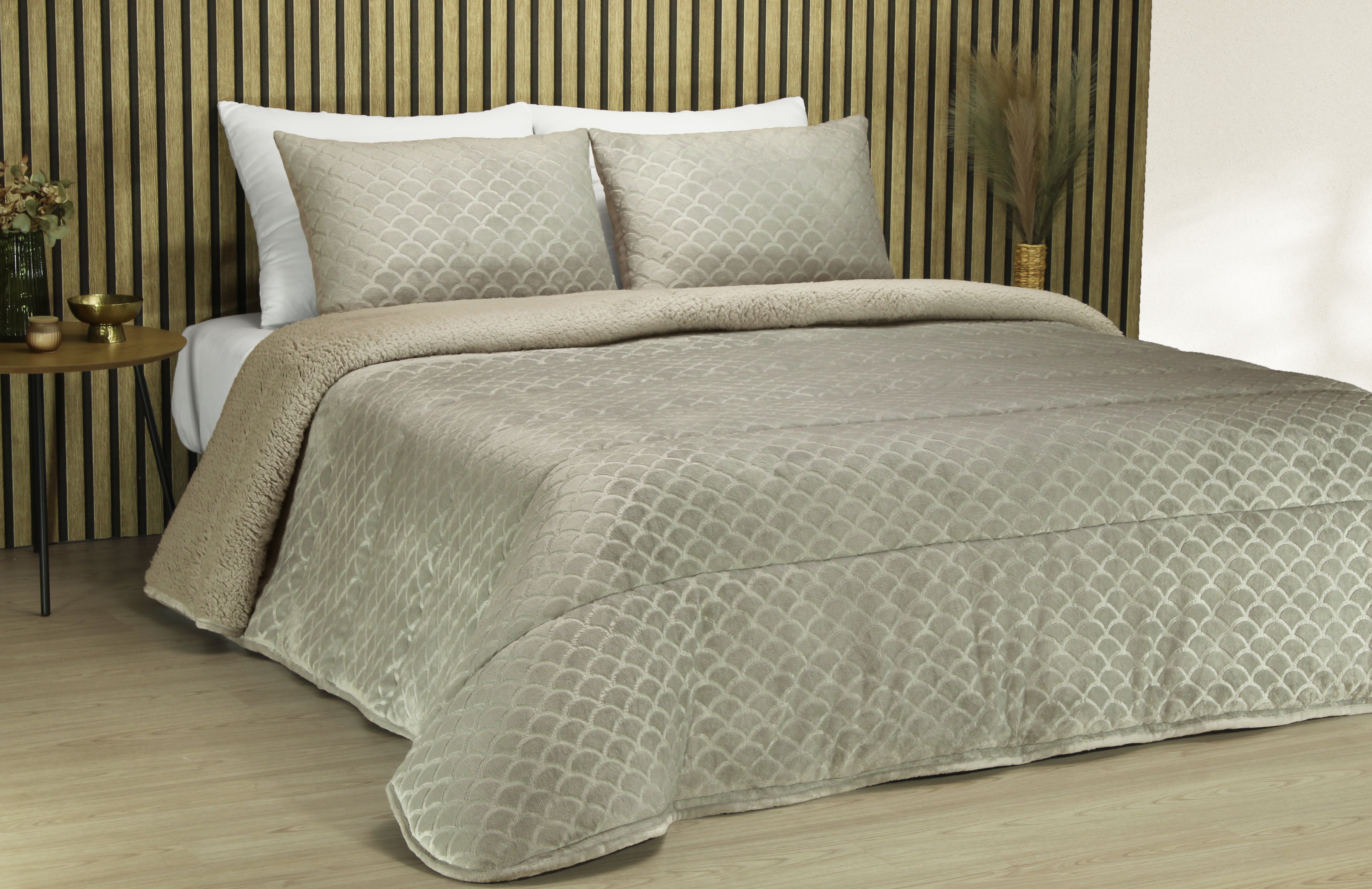Edredom de Borrego Warm Conchas Bege
