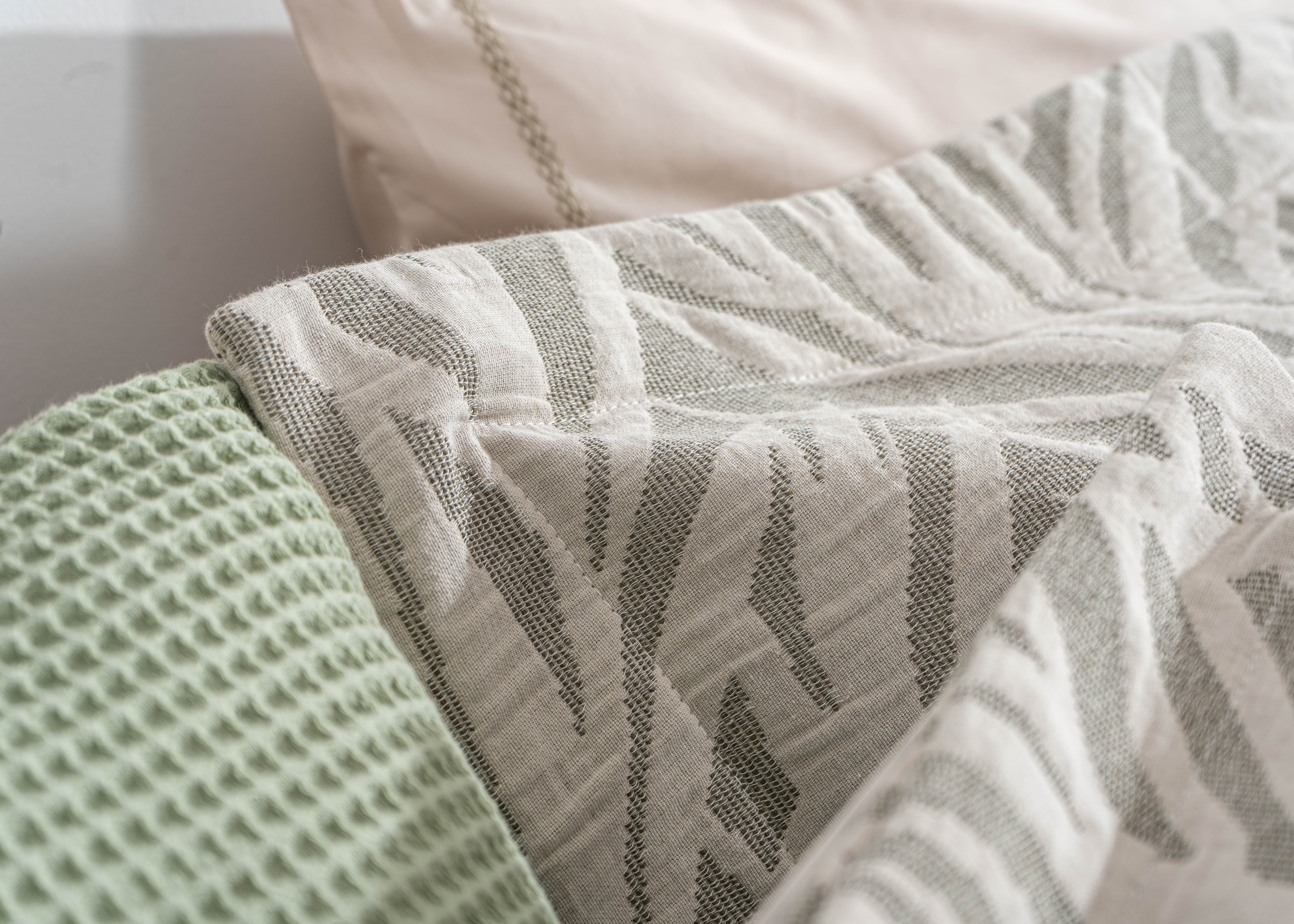 Colcha Jacquard Marco Verde