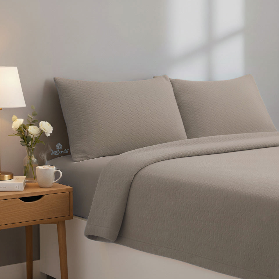 Jogo de Cama de Coralina Liso ZigZag Taupe